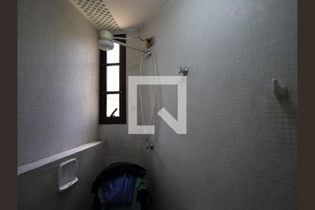Apartamento à venda com 157m², 2 quartos e 2 vagasBanheiro de serviço