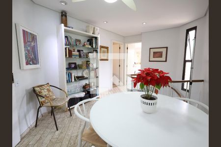 Apartamento à venda com 157m², 2 quartos e 2 vagasCopa