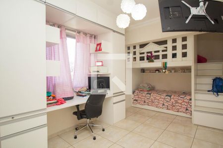 Casa à venda com 600m², 9 quartos e 10 vagas Casa à venda com 600m², 9 quartos e 10 vagasQuarto 7