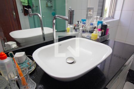 Casa à venda com 600m², 9 quartos e 10 vagas Casa à venda com 600m², 9 quartos e 10 vagasBanheiro da Suíte 2