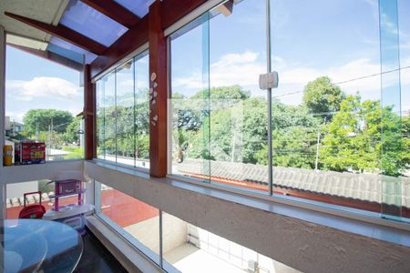 Casa à venda com 600m², 9 quartos e 10 vagas Casa à venda com 600m², 9 quartos e 10 vagasVaranda Quarto 5