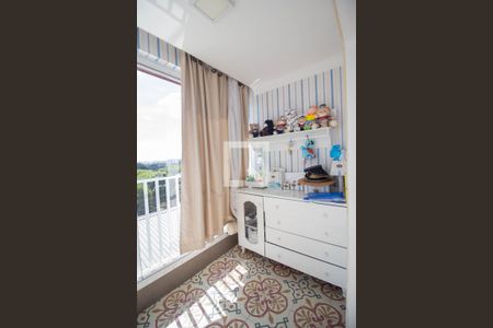 Casa à venda com 600m², 9 quartos e 10 vagas Casa à venda com 600m², 9 quartos e 10 vagasVarada Quarto 9