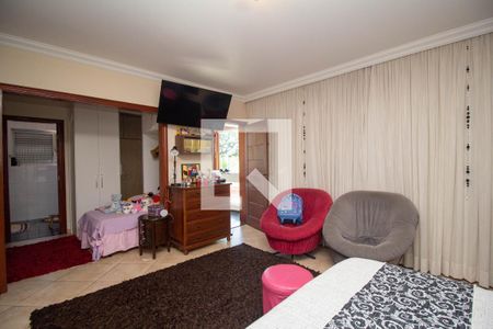 Casa à venda com 600m², 9 quartos e 10 vagas Casa à venda com 600m², 9 quartos e 10 vagasQuarto 5 -Suíte 3