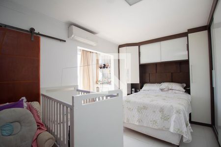 Casa à venda com 600m², 9 quartos e 10 vagas Casa à venda com 600m², 9 quartos e 10 vagasQuarto 9 - Suíte 4