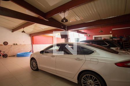 Casa à venda com 600m², 9 quartos e 10 vagas Casa à venda com 600m², 9 quartos e 10 vagasGaragem