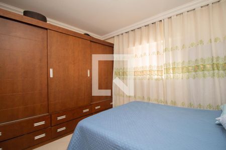 Casa à venda com 600m², 9 quartos e 10 vagas Casa à venda com 600m², 9 quartos e 10 vagasQuarto 1