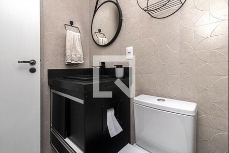 Banheiro Social de apartamento para alugar com 2 quartos, 69m² em Vila Vermelha, São Paulo