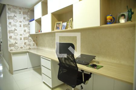 Apartamento à venda com 113m², 3 quartos e 2 vagasEscritório