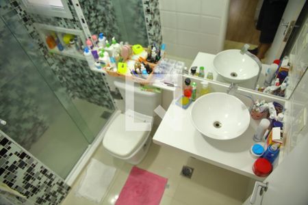 Apartamento à venda com 113m², 3 quartos e 2 vagasBanheiro da Suíte