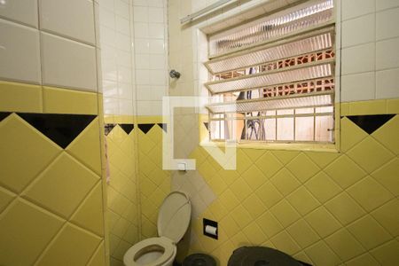 Casa à venda com 410m², 2 quartos e 3 vagas Casa à venda com 410m², 2 quartos e 3 vagasBanheiro 2