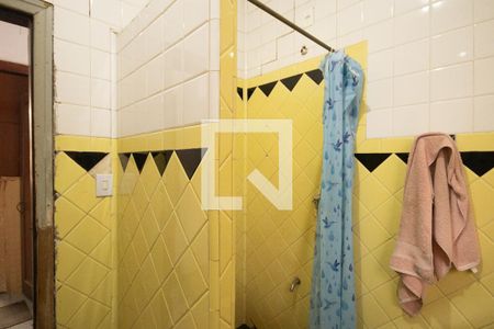 Casa à venda com 410m², 2 quartos e 3 vagas Casa à venda com 410m², 2 quartos e 3 vagasBanheiro 2