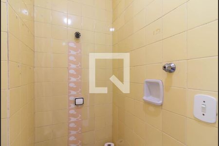 Apartamento à venda com 85m², 3 quartos e sem vagaBanheiro de Serviço