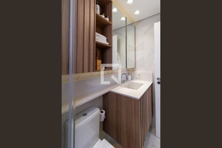 Apartamento à venda com 70m², 2 quartos e 1 vagaBanheiro da Suíte