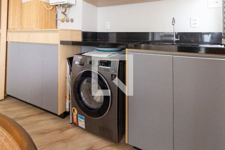 Apartamento à venda com 70m², 2 quartos e 1 vagaÁrea de Serviço