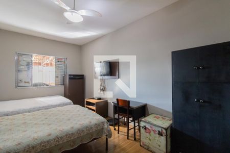 Casa à venda com 353m², 3 quartos e 4 vagasQuarto 3