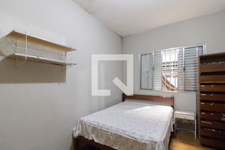 Casa à venda com 353m², 3 quartos e 4 vagasQuarto 2