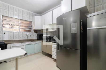 Casa à venda com 353m², 3 quartos e 4 vagasCozinha