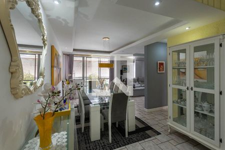 Sala (primeiro andar) de apartamento à venda com 3 quartos, 220m² em Rio Comprido, Rio de Janeiro