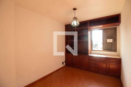 Apartamento à venda com 116m², 3 quartos e 2 vagas Apartamento à venda com 116m², 3 quartos e 2 vagasQuarto 1
