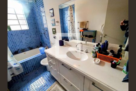 Casa à venda com 115m², 3 quartos e 2 vagas Casa à venda com 115m², 3 quartos e 2 vagasBanheiro 2