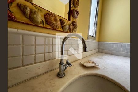 Apartamento à venda com 784m², 5 quartos e 4 vagas Apartamento à venda com 784m², 5 quartos e 4 vagasBanheiro da Sauna