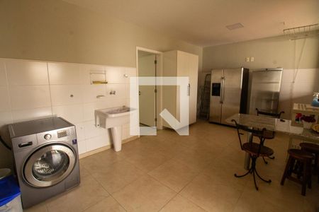 Apartamento à venda com 784m², 5 quartos e 4 vagas Apartamento à venda com 784m², 5 quartos e 4 vagasÁrea de Serviço