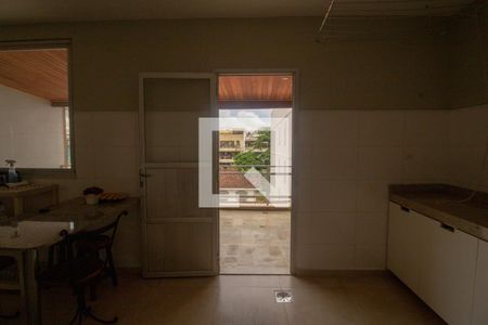 Apartamento à venda com 784m², 5 quartos e 4 vagas Apartamento à venda com 784m², 5 quartos e 4 vagasÁrea de Serviço
