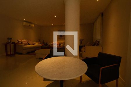 Sala de apartamento à venda com 5 quartos, 784m² em Barra da Tijuca, Rio de Janeiro
