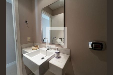 Apartamento à venda com 784m², 5 quartos e 4 vagas Apartamento à venda com 784m², 5 quartos e 4 vagasLavabo