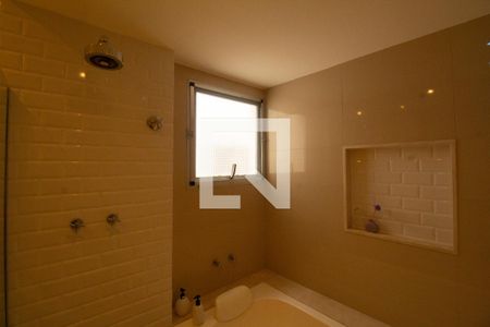 Apartamento à venda com 784m², 5 quartos e 4 vagas Apartamento à venda com 784m², 5 quartos e 4 vagasBanheiro 1 da suíte master