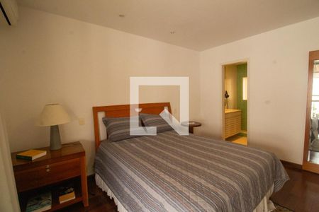 Apartamento à venda com 784m², 5 quartos e 4 vagas Apartamento à venda com 784m², 5 quartos e 4 vagasSuíte 2