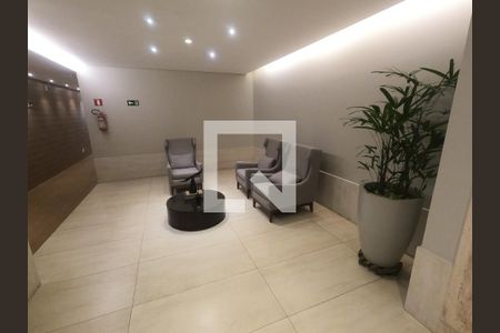 Apartamento para alugar com 70m², 2 quartos e 1 vagaHall social
