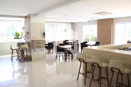 Apartamento para alugar com 70m², 2 quartos e 1 vaga Apartamento para alugar com 70m², 2 quartos e 1 vagaÁrea comum - Salão de festas