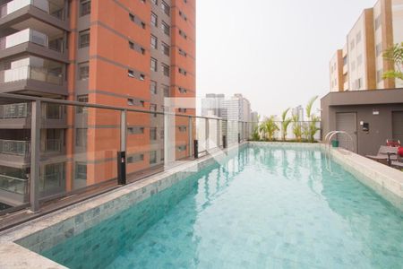 Studio à venda com 29m², 1 quarto e sem vagaPiscina