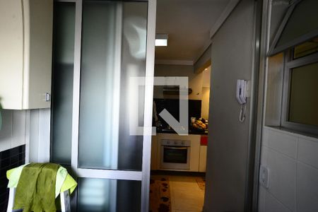 Apartamento à venda com 80m², 2 quartos e 1 vagaÁrea de Serviço