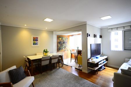 Apartamento à venda com 80m², 2 quartos e 1 vagaSala
