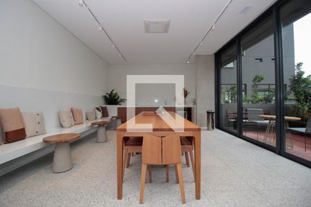 Studio à venda com 29m², 1 quarto e sem vaga Studio à venda com 29m², 1 quarto e sem vagaCoworking