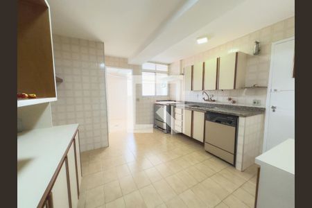 Apartamento para alugar com 136m², 3 quartos e 2 vagasCozinha