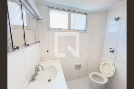 Apartamento para alugar com 136m², 3 quartos e 2 vagasBanheiro 2