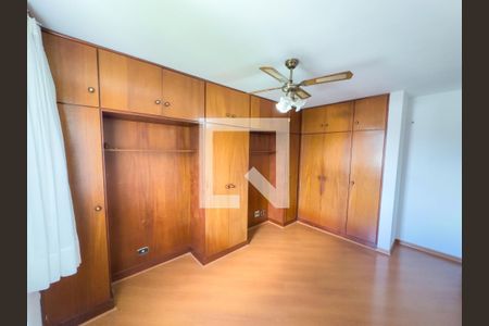 Apartamento para alugar com 136m², 3 quartos e 2 vagasQuarto 2