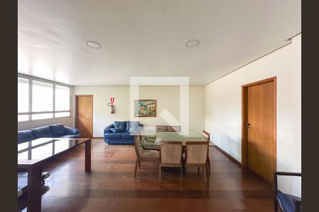 Apartamento para alugar com 136m², 3 quartos e 2 vagasÁrea comum