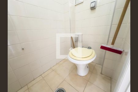 Apartamento para alugar com 136m², 3 quartos e 2 vagasBanheiro