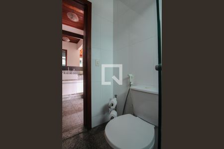 Casa à venda com 360m², 3 quartos e 2 vagasBanheiro Espaço Gourmet