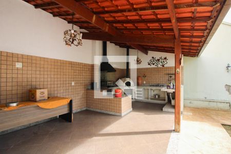 Casa à venda com 360m², 3 quartos e 2 vagasEspaço Gourmet