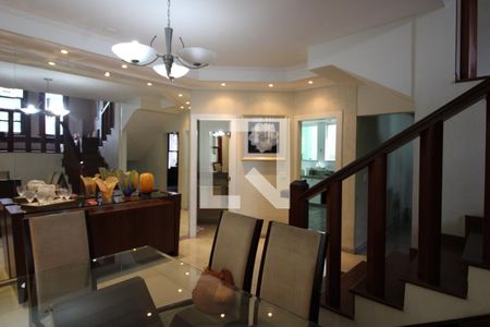 Sala 2 de casa à venda com 3 quartos, 360m² em Santa Amelia, Belo Horizonte