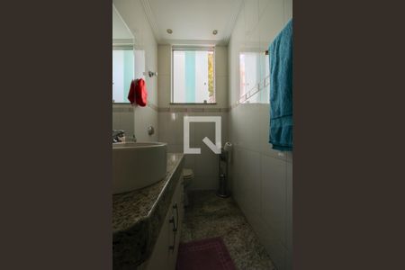 Casa à venda com 360m², 3 quartos e 2 vagasBanheiro Social