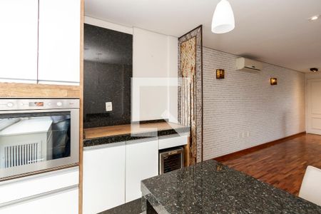 Apartamento à venda com 62m², 1 quarto e 2 vagas Apartamento à venda com 62m², 1 quarto e 2 vagasVaranda