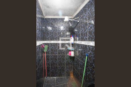 Casa à venda com 105m², 3 quartos e 1 vagaBanheiro