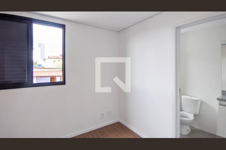 Quarto de apartamento para alugar com 2 quartos, 60m² em União, Belo Horizonte