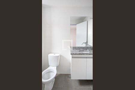 Banheiro da Suíte de apartamento para alugar com 2 quartos, 60m² em União, Belo Horizonte